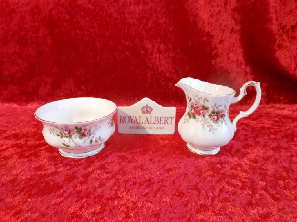 AANBIEDING Royal Albert Lavendel Rose roomstel, Ophalen of Verzenden, Zo goed als nieuw, Porselein, Overige typen