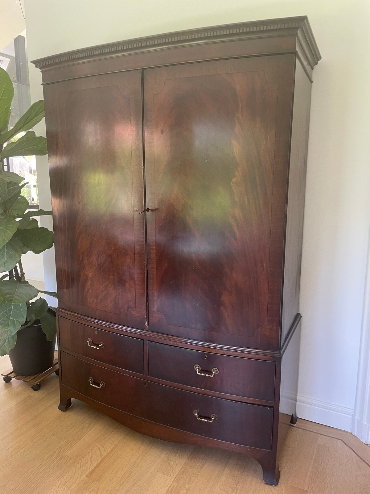Antieke mahoniehouten kast met lades, Antiek en Kunst, Antiek | Meubels | Kasten, Ophalen