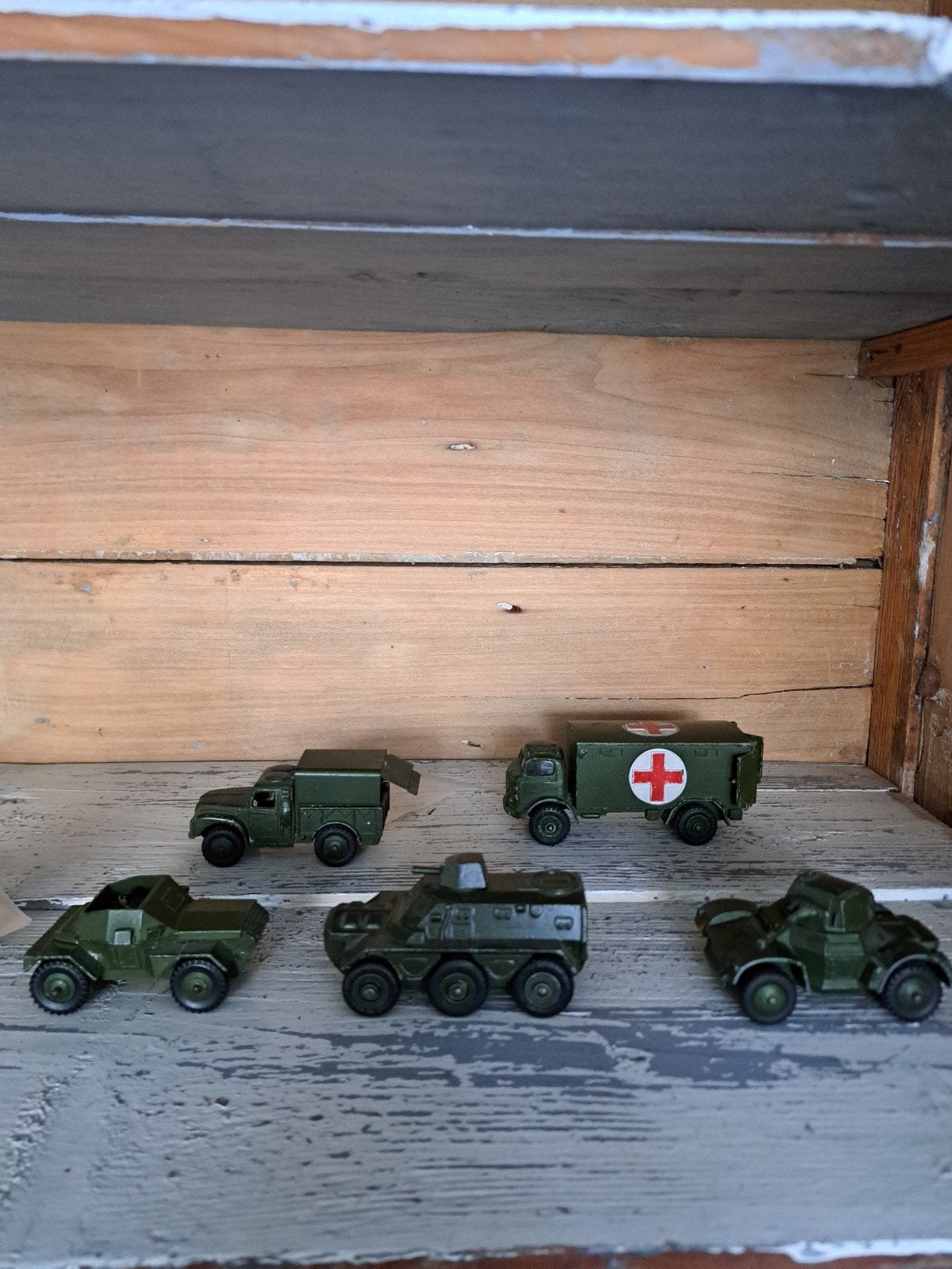Dinky Toys militaire voertuigen - bespeelde staat, Ophalen of Verzenden, Gebruikt