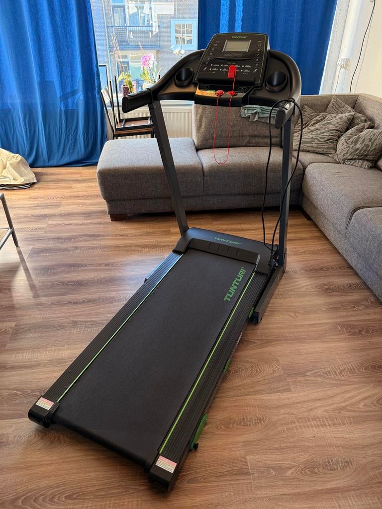 Tunturi T30 loopband, zelden gebruikt, Sport en Fitness, Fitnessapparatuur, Zo goed als nieuw, Loopband, Benen, Metaal, Ophalen