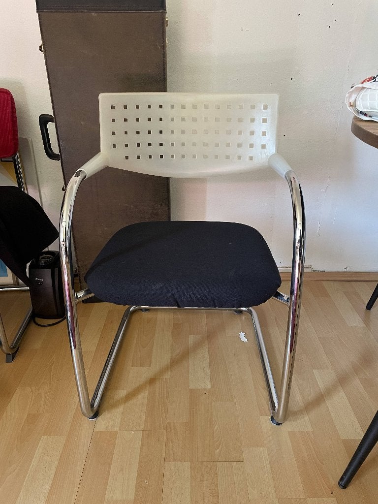 Vitra Visavis 2 – Antonio Citterio – design bureaustoel, Ophalen, Zwart, Kunststof, Eén