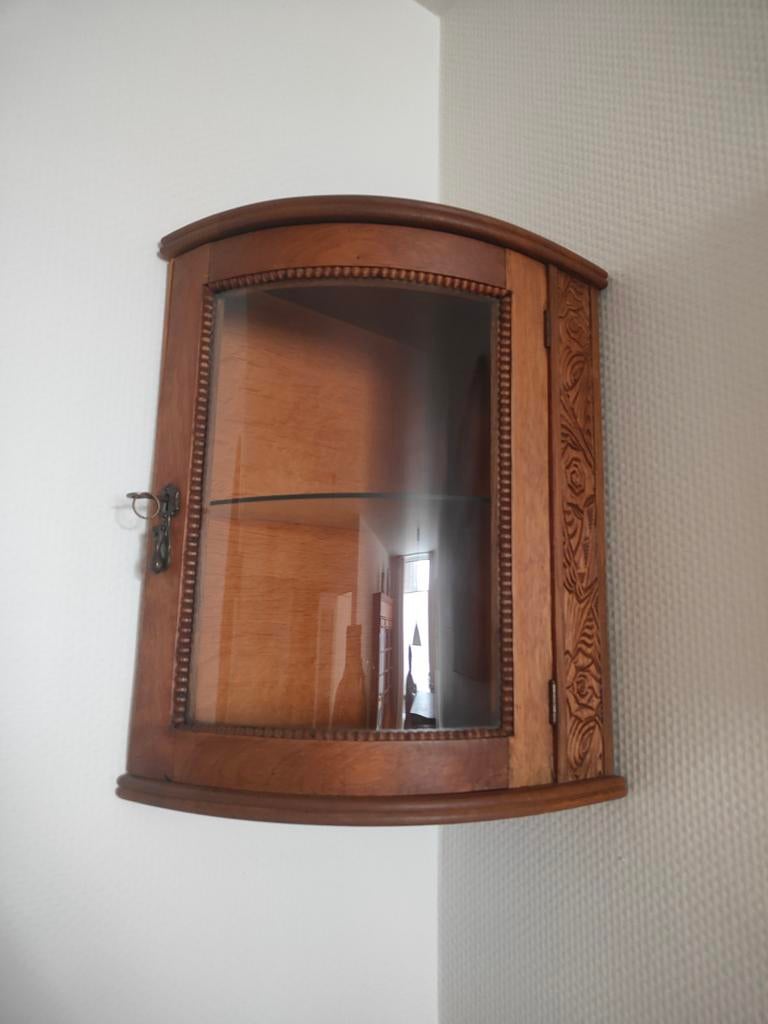 Antiek hangkastje, voor in de hoek, Ophalen of Verzenden, 25 tot 50 cm, 50 tot 100 cm, Minder dan 100 cm