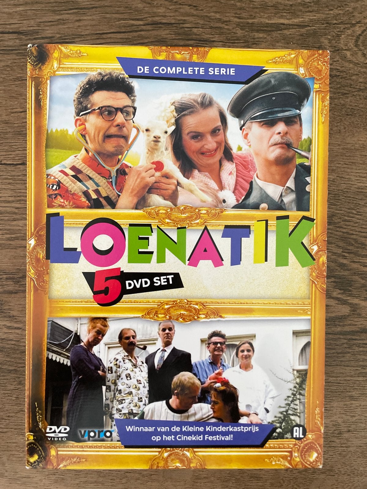 Loenatik - De complete serie (Seizoen 1, 2 & 3) DVD SET, Cd's en Dvd's, Dvd's | Tv en Series, Ophalen, Gebruikt, Alle leeftijden