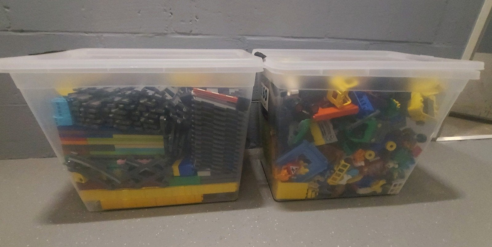Lego duplo, 2 grote bakken vol, Ophalen, Duplo