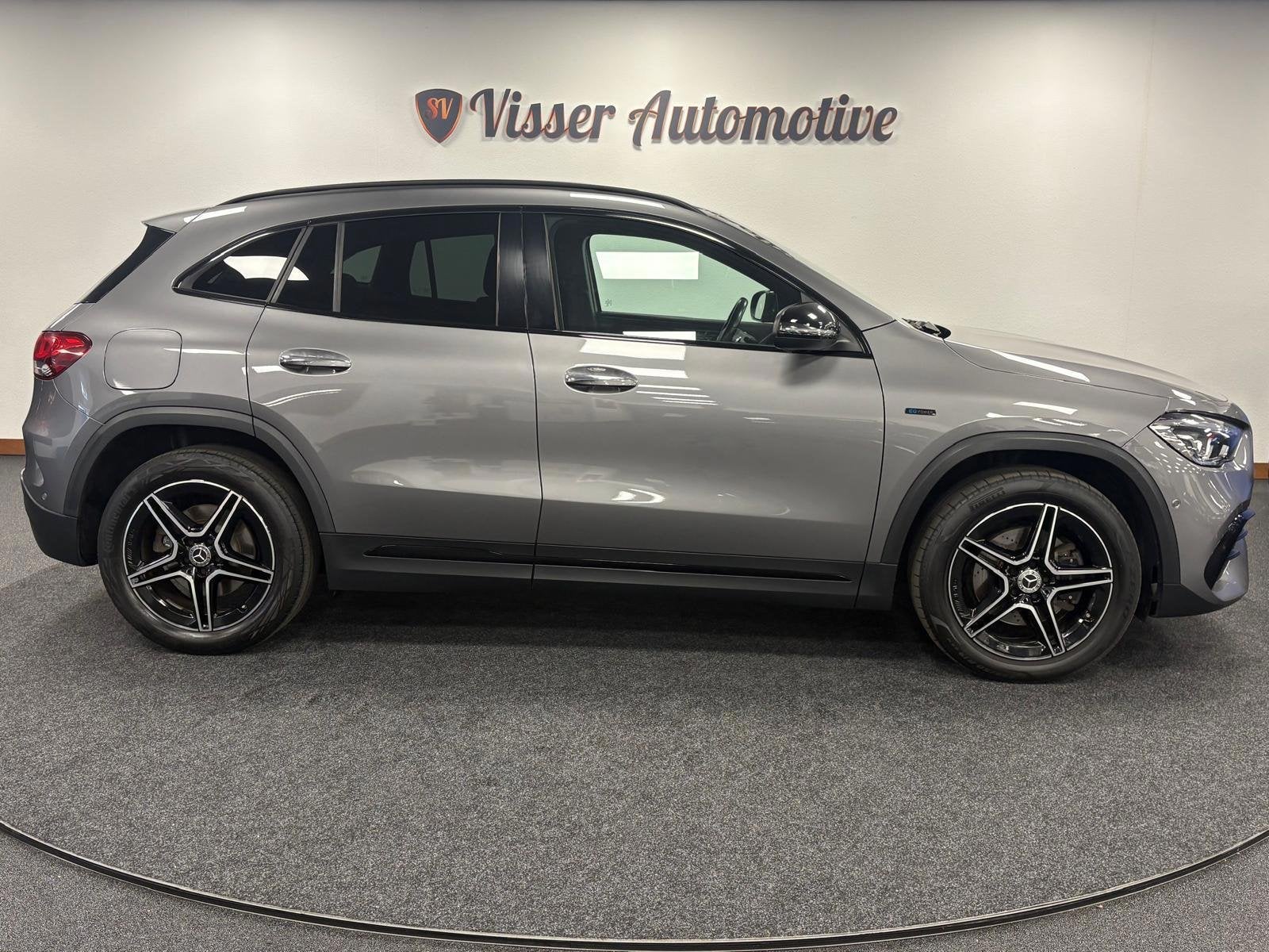 Mercedes-Benz GLA-klasse 250 e Business Solution AMG Limited, 15 kWh, Alcantara, Plug-in hybride, Bedrijf