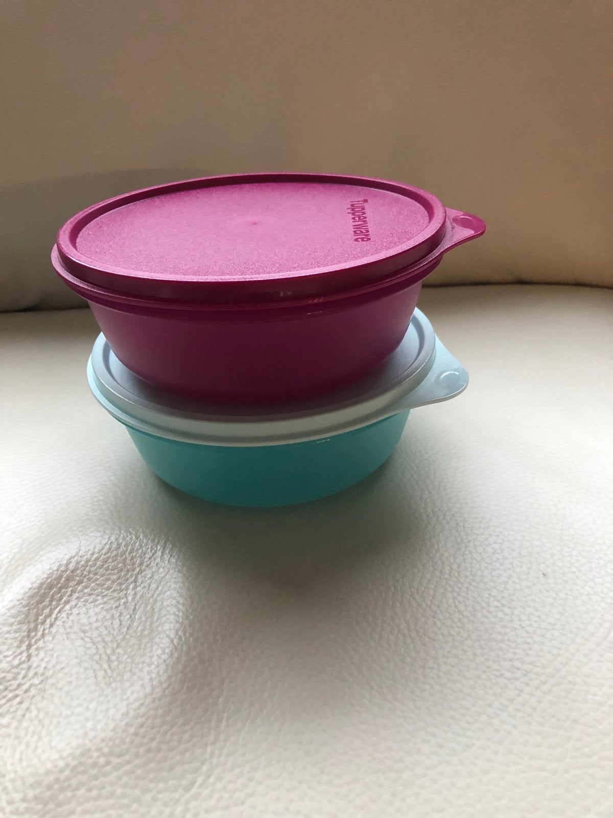 Tupperware splinternieuwe 600 ml bak als set, Paars, Nieuw, Ophalen of Verzenden, Met deksel