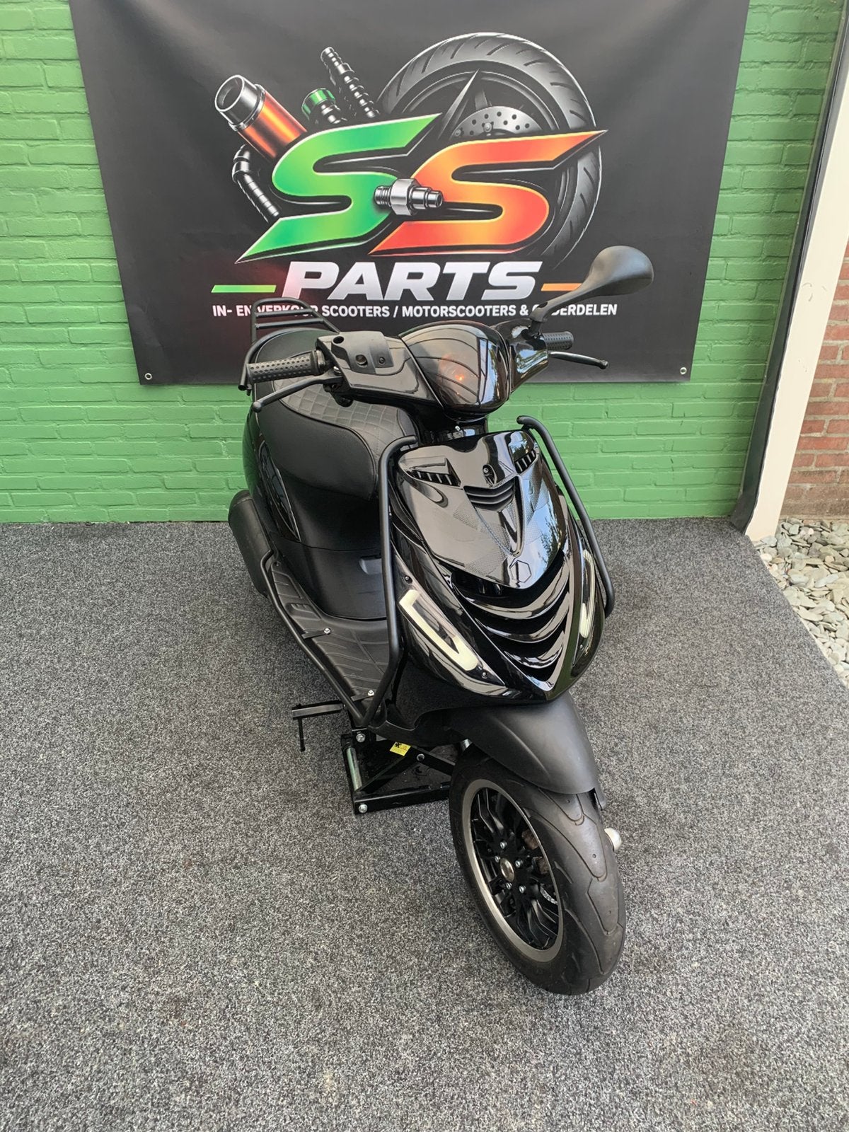 Piaggo Zip 125cc 2t AC brom, Ophalen