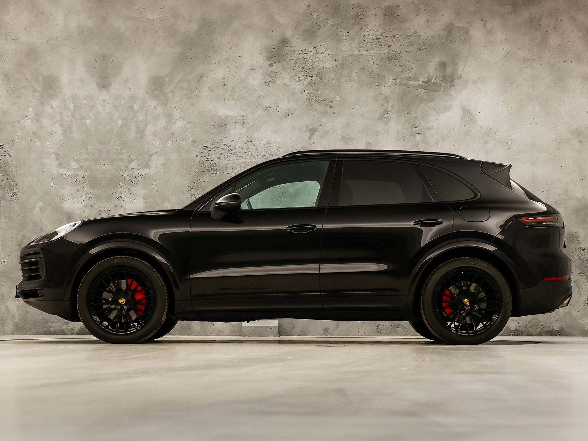 Porsche Cayenne 3.0 E-Hybrid Sport 463Pk (SPORTCHRONO PAKKET, Automaat, Euro 6, 2995 cc, 138 €/maand
