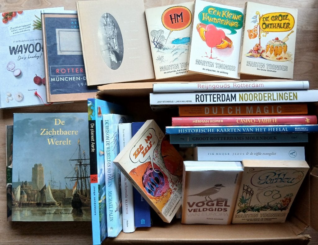 Diverse boeken: Marten Toonder, kookboeken, geschiedenis e.a, Ophalen, Gelezen, Marten Toonder, Michael Palin, Herman Romer, Nederland