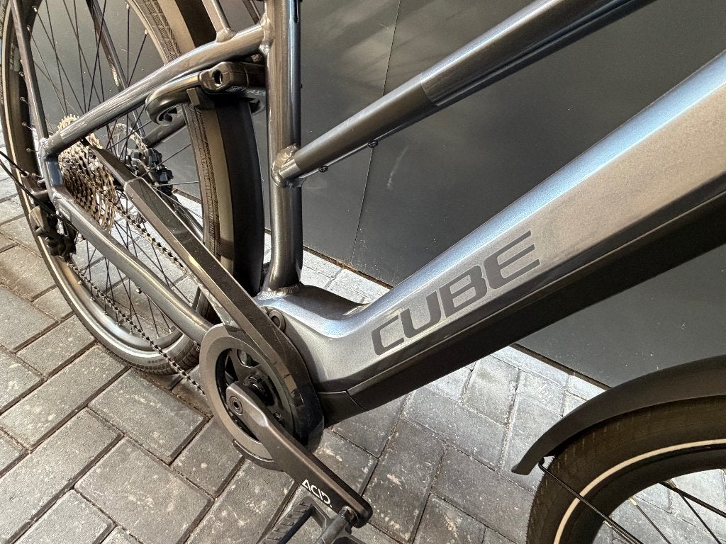 CUBE - BOSCH PERFORMANCE - KM STAND 165 !, Cube, Ophalen of Verzenden, Zo goed als nieuw, 47 tot 51 cm