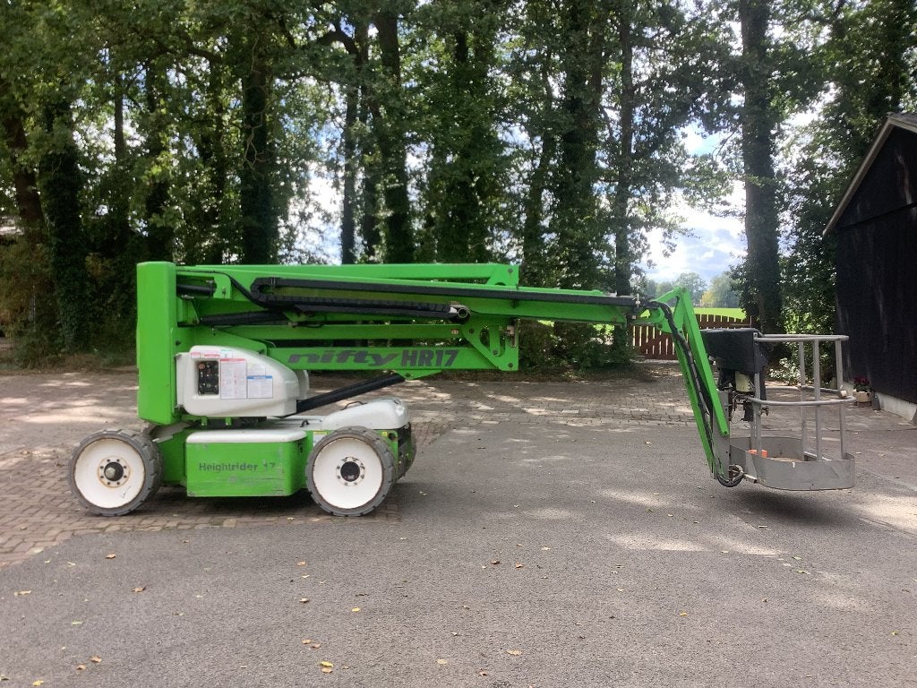 Nifty lift  HR17 hoogwerker hybride 17 meter, Ophalen