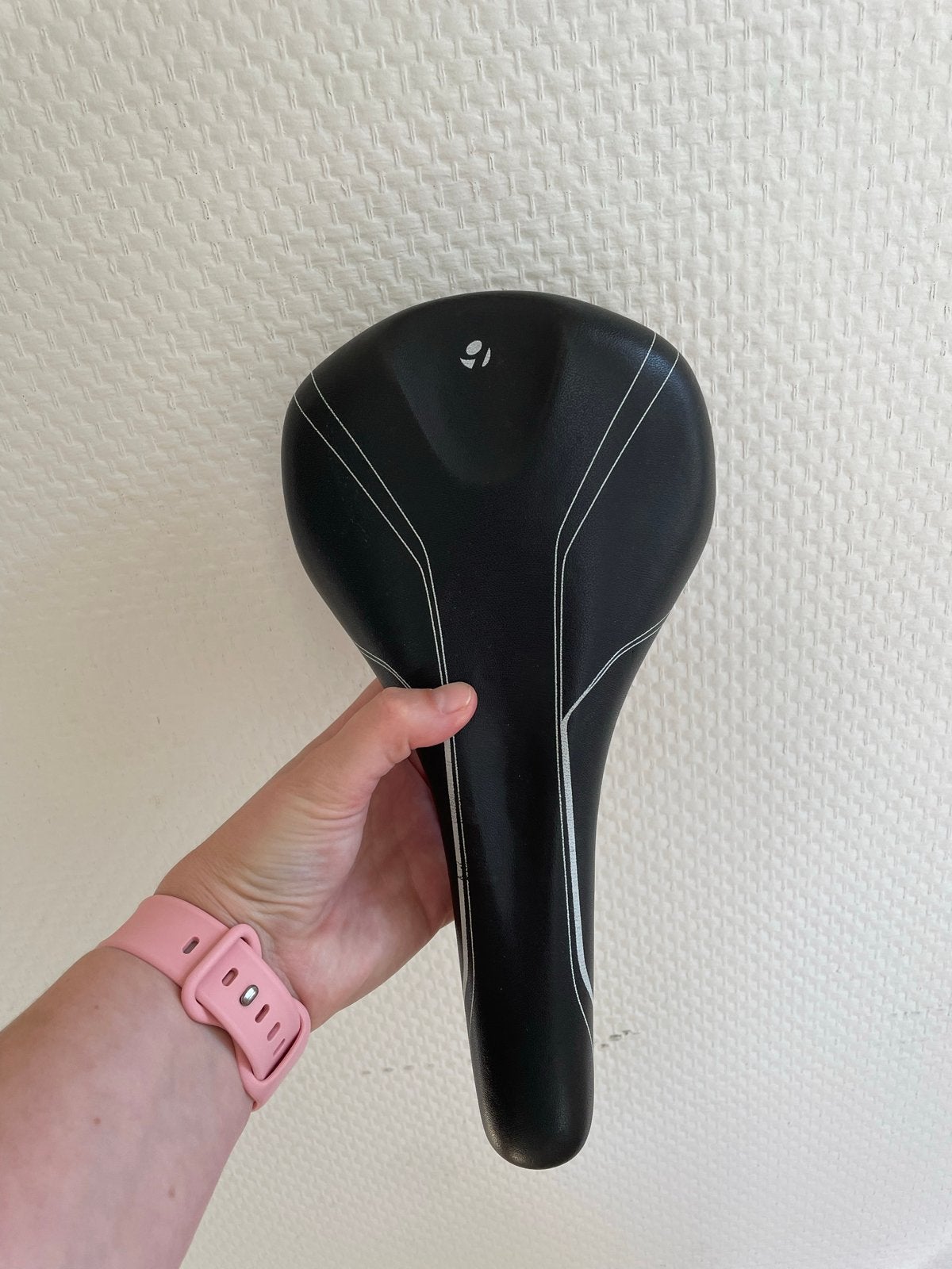 Bontrager fietszadel - Zo goed als nieuw, Fietsen en Brommers, Mountainbike, Kunststof, Ophalen of Verzenden, Zo goed als nieuw