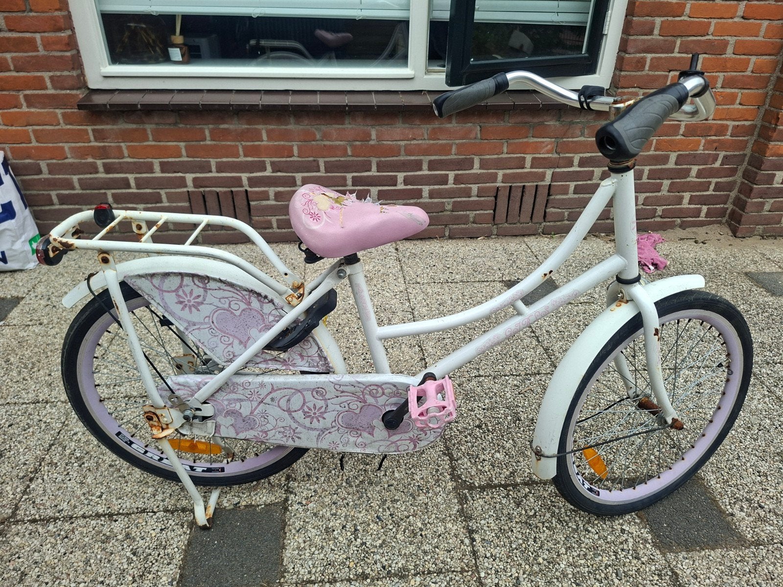gebruikte meisjes fiets 22 inch, Fietsen en Brommers, Terugtraprem, 22 inch, Gebruikt, Girls