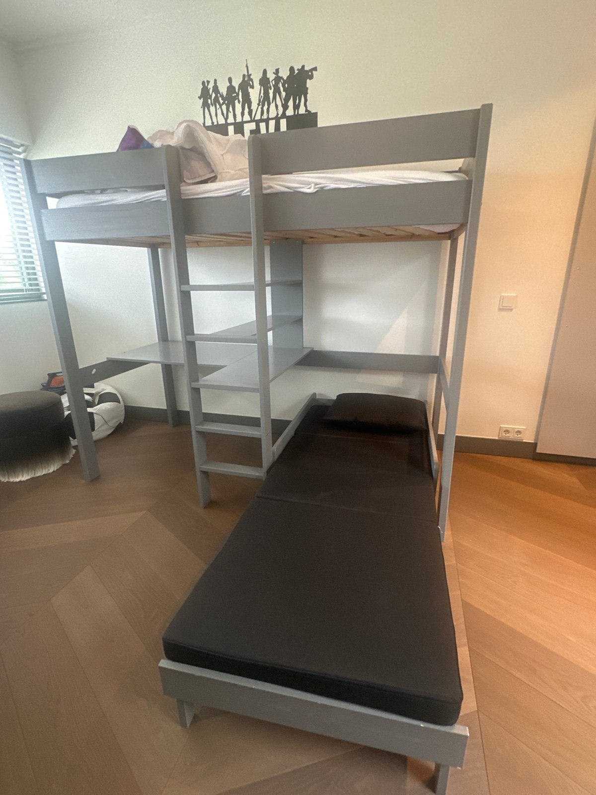 Stapelbed met bureau en logeerbed - Grijs-Alleen ophalen, Ophalen, Gebruikt, 160 tot 180 cm, Tweepersoons