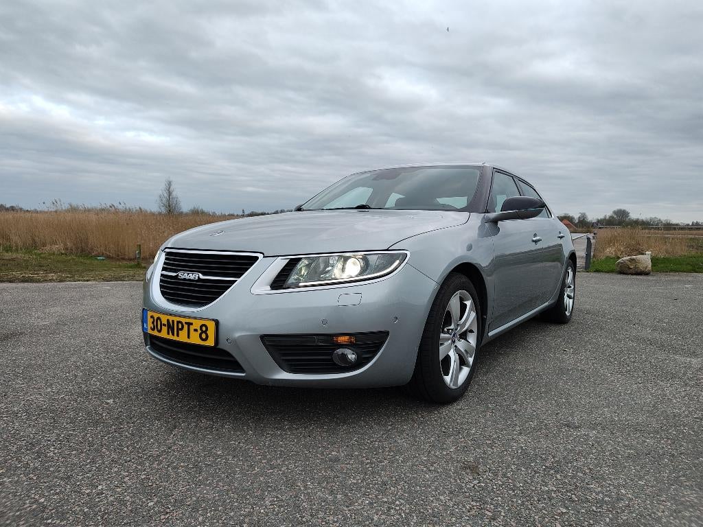 De laatste Saab, Zwart, 4 cilinders, 2000 kg, 1650 kg