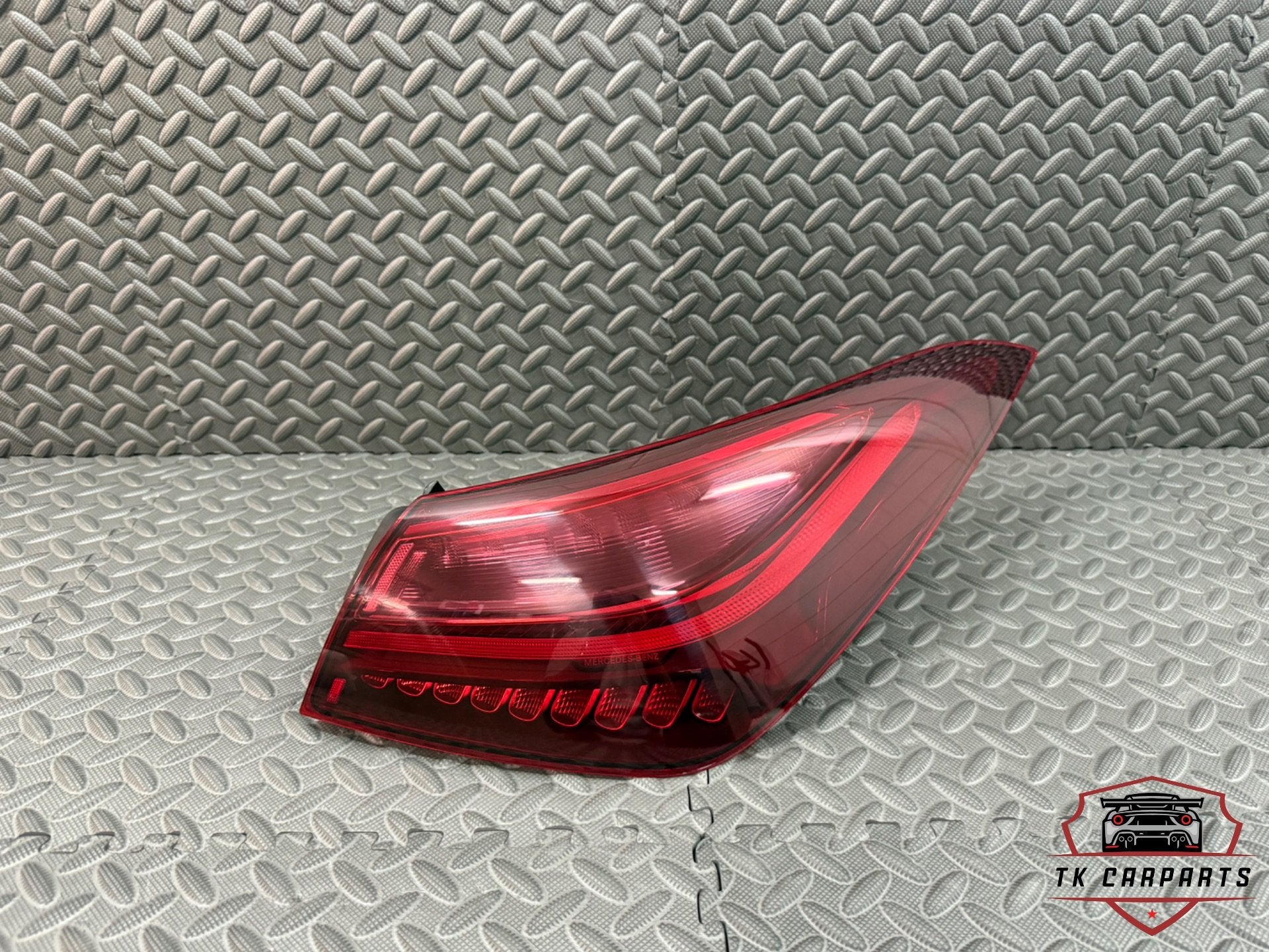Mercedes Cla w118 facelift led achterlicht R a1189063601, Gebruikt, Mercedes-Benz AG, Mercedes-Benz, Ophalen of Verzenden