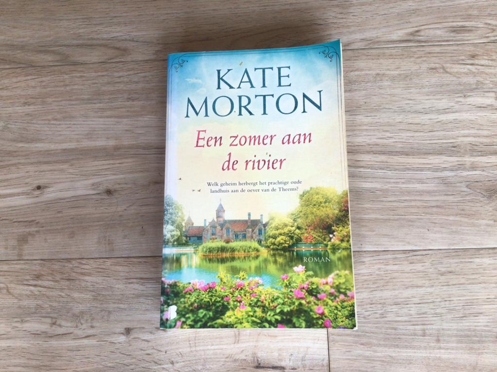 Kate Morton Een zomer aan de rivier, Ophalen of Verzenden, Gelezen
