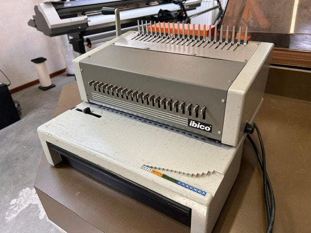 Ibico Inbindmachine, Ophalen, Gebruikt