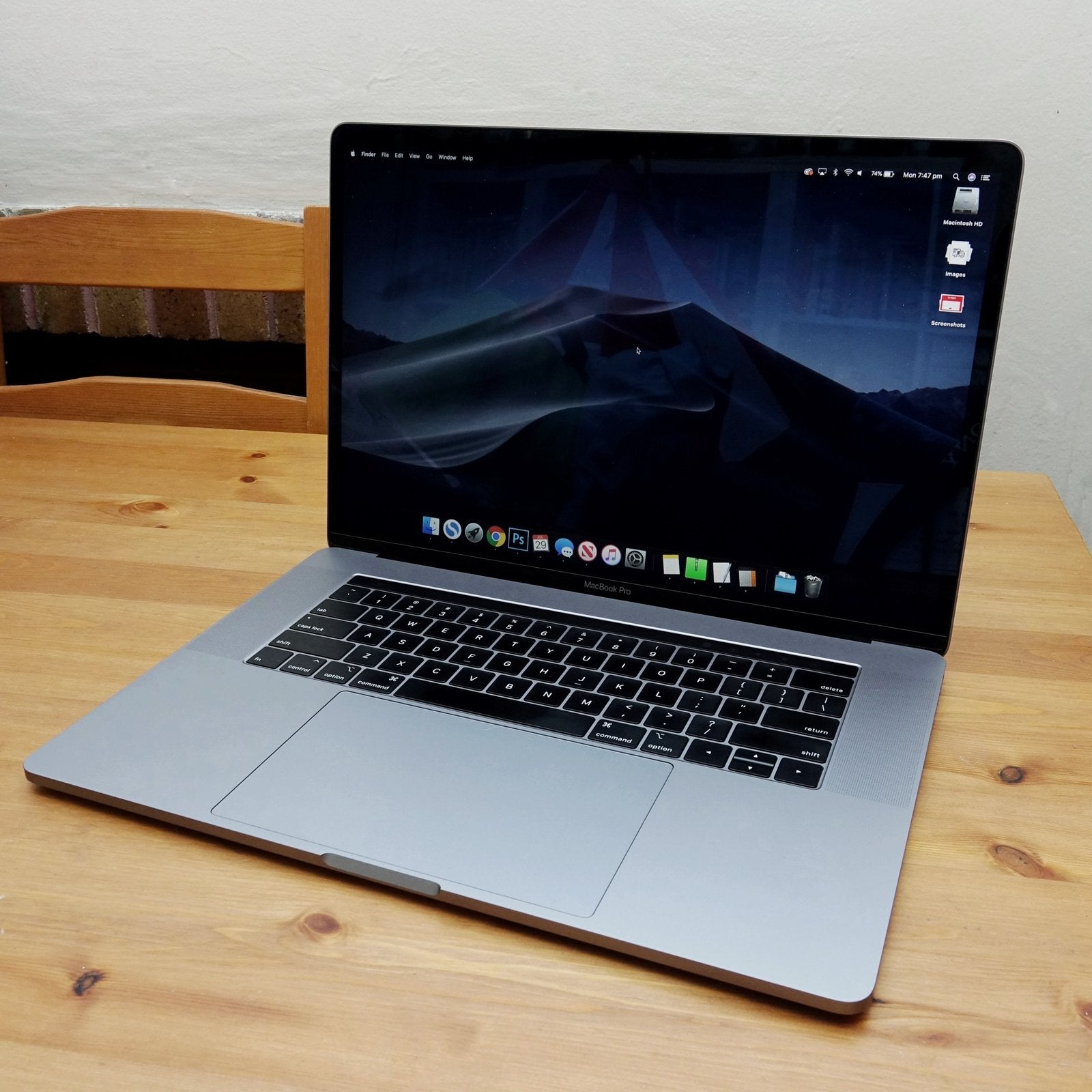 Macbook pro 2019 15 inch, Computers en Software, Ophalen of Verzenden, Zo goed als nieuw, 15 inch, 2 tot 3 Ghz