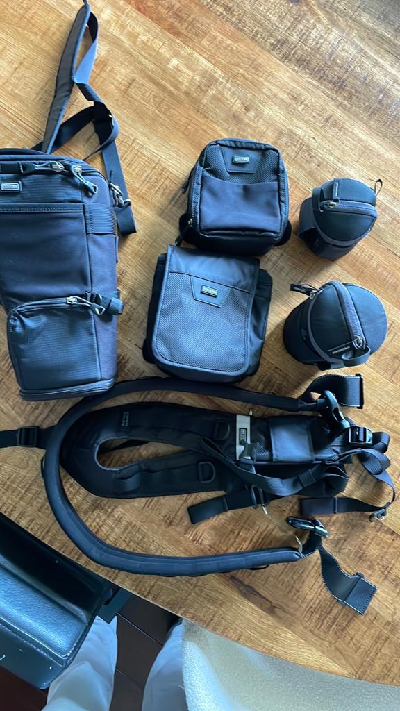 Think Tank holster, riem met harnas en diverse cases tassen., Ophalen of Verzenden, Zo goed als nieuw, Overige typen, Overige merken
