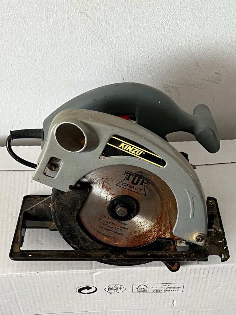 Cirkelzaag Kinzo 4.500 min 1200W 63mm, Gebruikt, Cirkelzaag, Ophalen of Verzenden, 30 tot 70 mm
