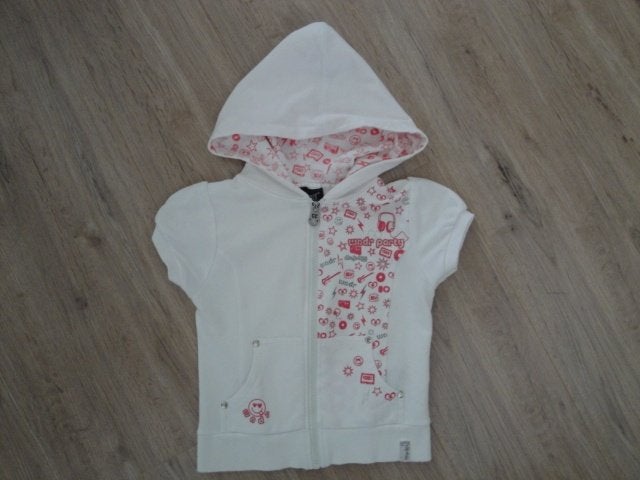 Vestje mt 122, Ophalen of Verzenden, Zo goed als nieuw, Meisje, Trui of Vest