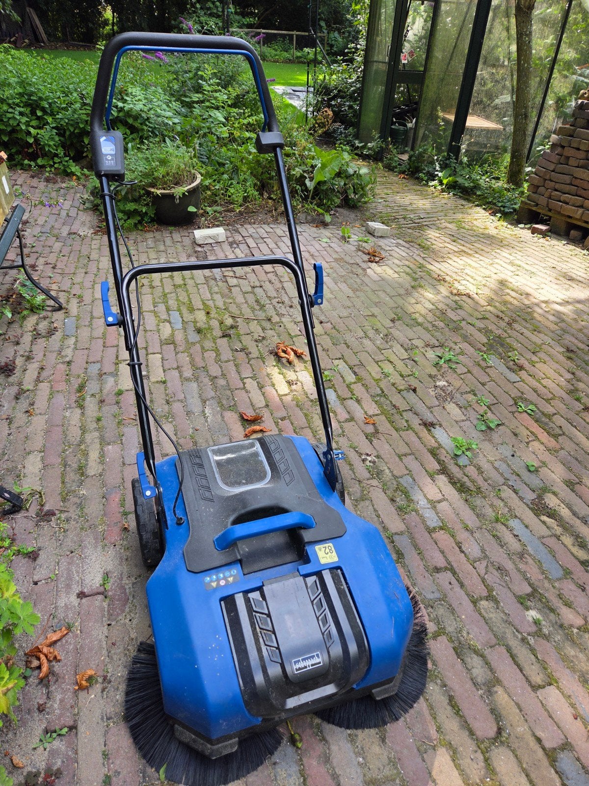 Scheppach C-S610-X Kehrmachine met Accu en Lader te koop, Ophalen