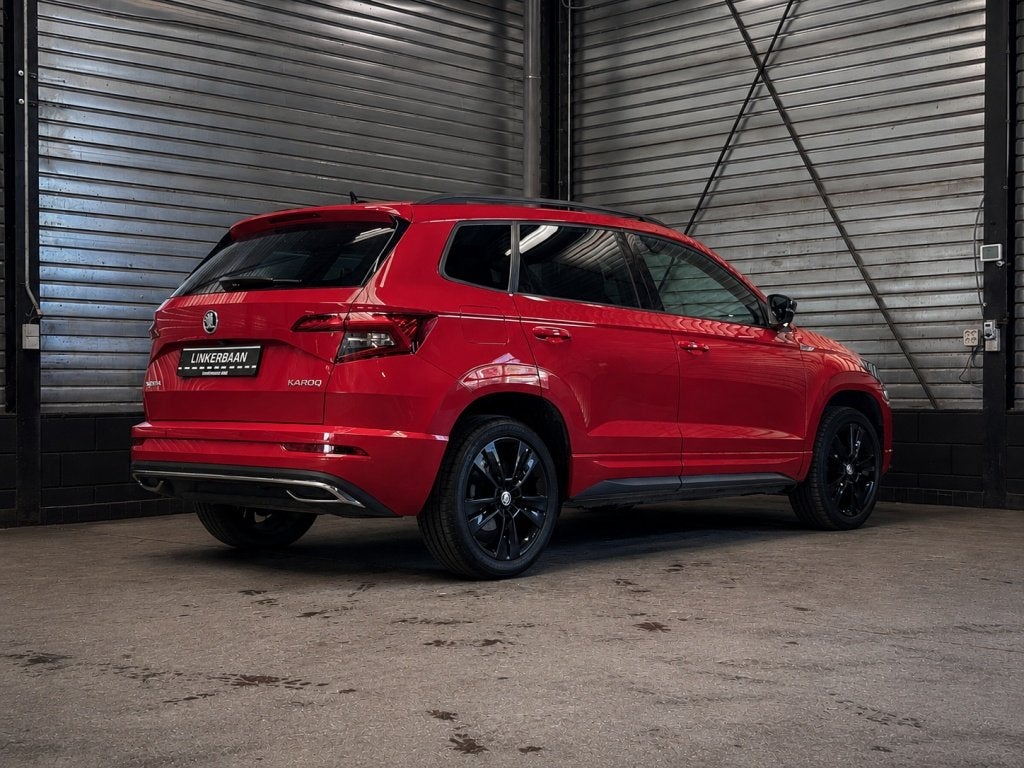 Skoda Karoq 1.5 TSI ACT Sportline | Panodak | Trekhaak | Sto, Auto's, Skoda, Automaat, 4 cilinders, 150 pk, Alcantara
