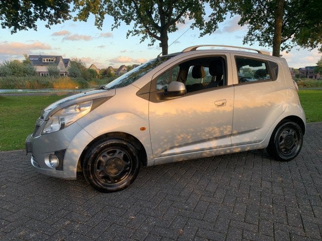 Chevrolet Spark 1.2 16V LT (bj 2010), Voorwielaandrijving, Gebruikt, 4 cilinders, 82 pk
