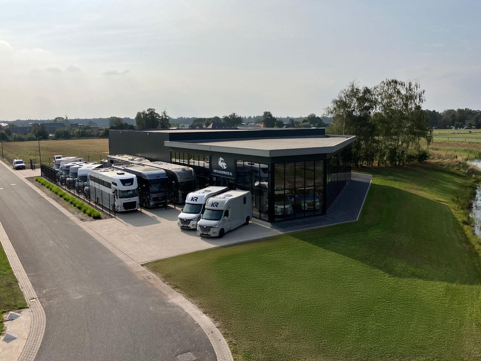 Foto 15 van Renault STX >AUTOMAAT<  paard-en-wagen Paardenvrachtwagen