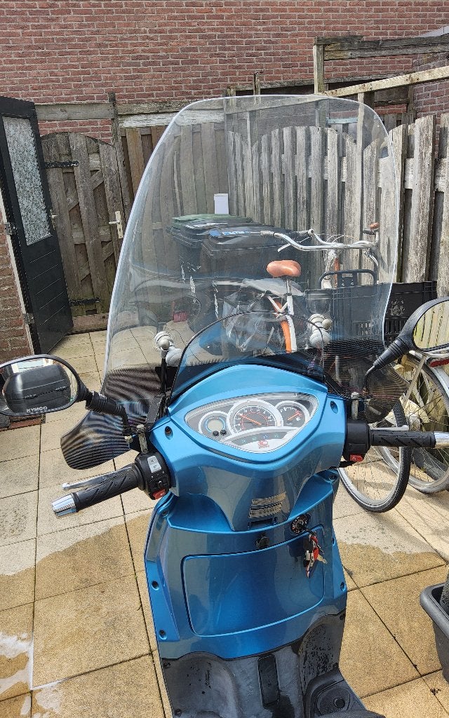 Foto 5 van Kymco people s