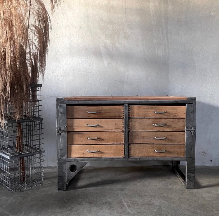 Oude militaire ladekast, militair kastje, dressoir, werkbank, Ophalen, 50 tot 100 cm, Zo goed als nieuw, Minder dan 100 cm