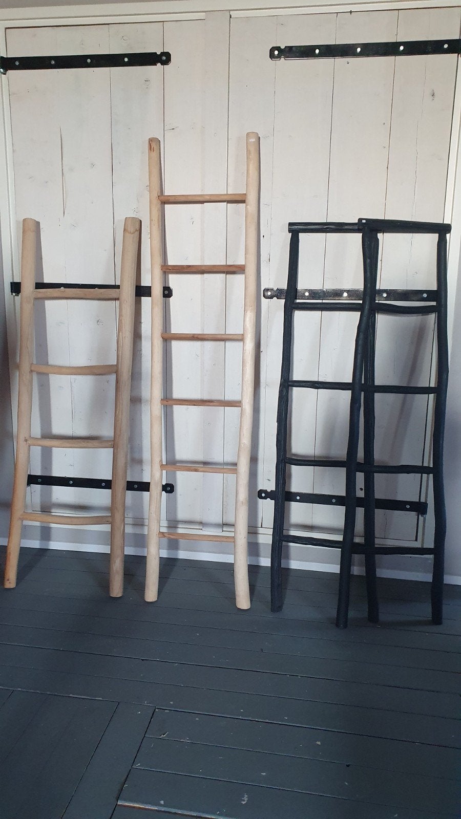 ZWARTE Teak Houten Ladders voor Handdoeken/Tijdschriften, Ophalen, Hout, Meerkleurig, Nieuw