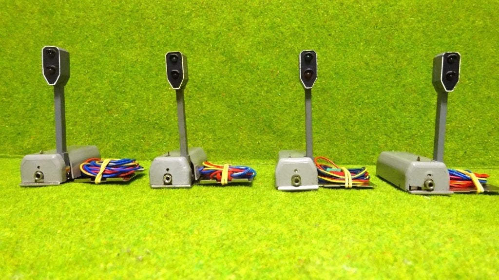 7044 Marklin hoofdsein KLASSIEKER - set van 4 stuks, Hobby en Vrije tijd, Modeltreinen | H0, Wisselstroom, Gebruikt, Overige typen