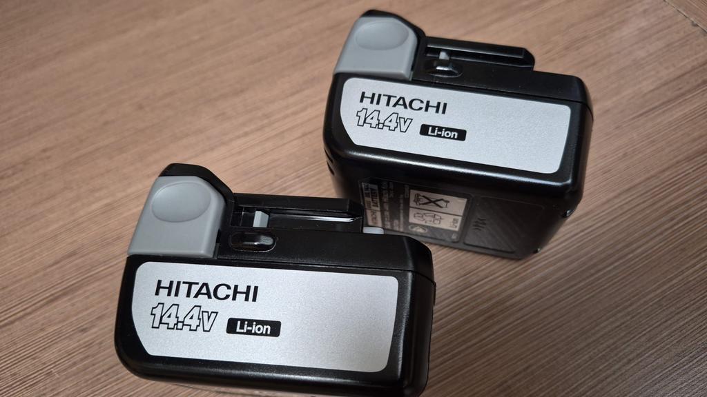 2x Nieuwe Hitachi 14.4V Li-ion Accu's (BSL 1430), Doe-het-zelf en Verbouw, Gereedschap | Boormachines, Ophalen of Verzenden, Nieuw
