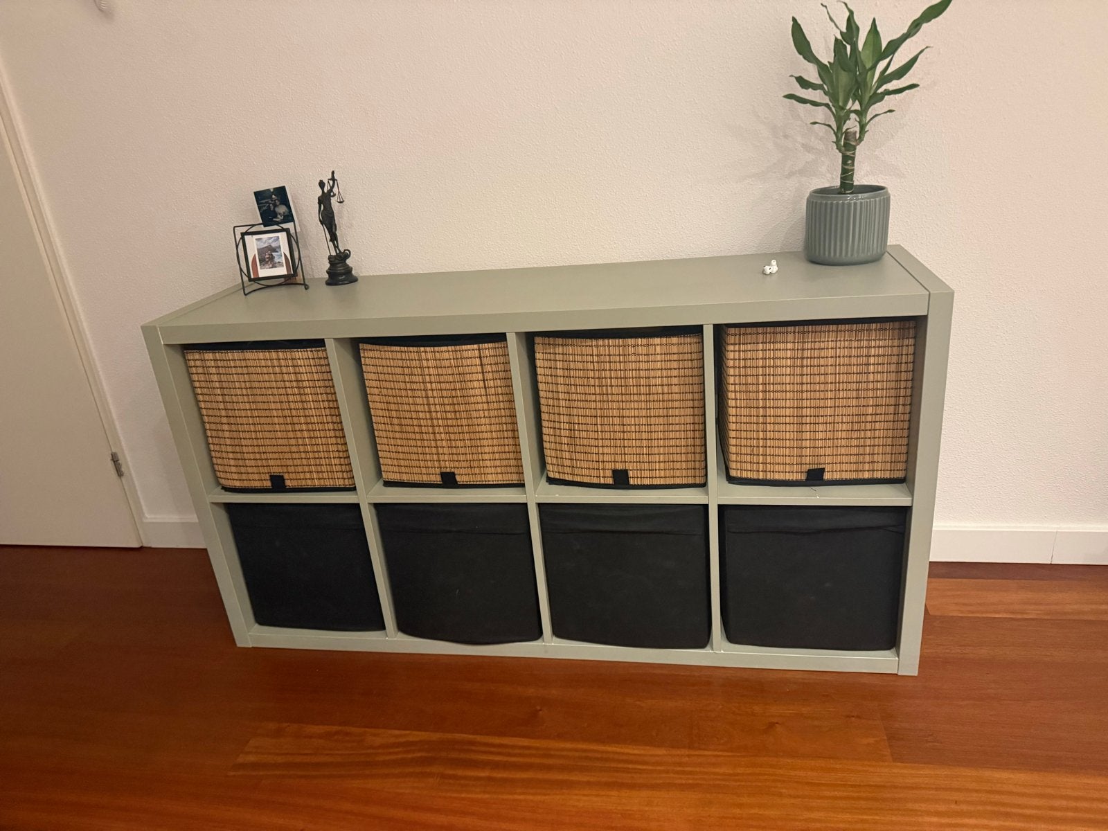 Licht groene IKEA Kallax Kast met 8 vakken en 8 manden, Ophalen, Gebruikt