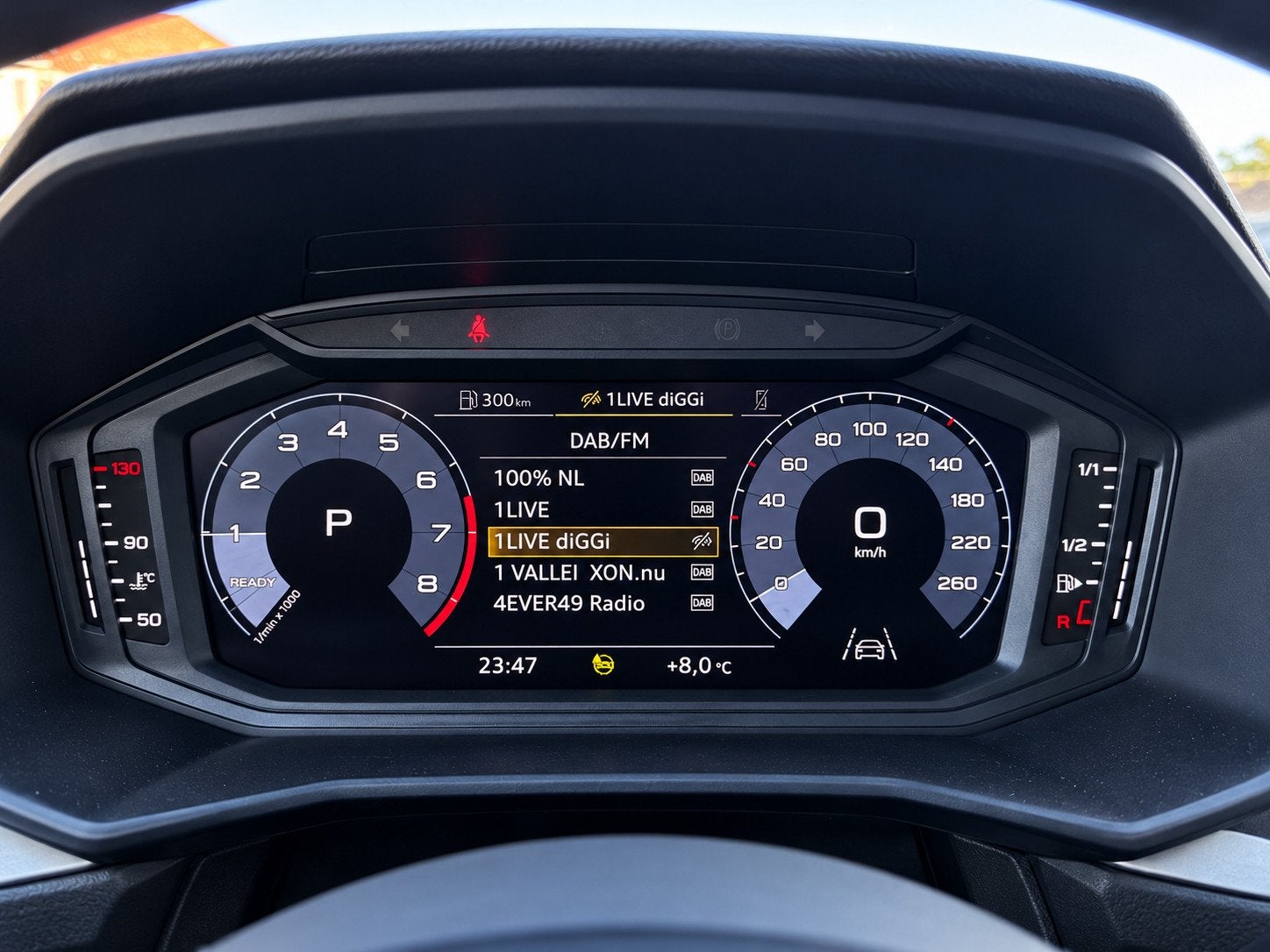 Audi A1 Sportback 25 TFSI S-line Nardo Carplay Black Optic, Auto's, Dealer onderhouden, Stof, 95 pk, Met garantie (alle)
