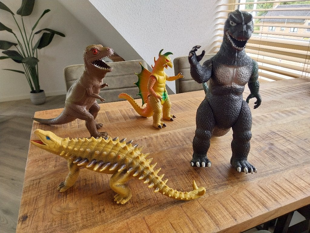 Te koop 4 grote dinosauriërs dino's, Ophalen of Verzenden, Zo goed als nieuw