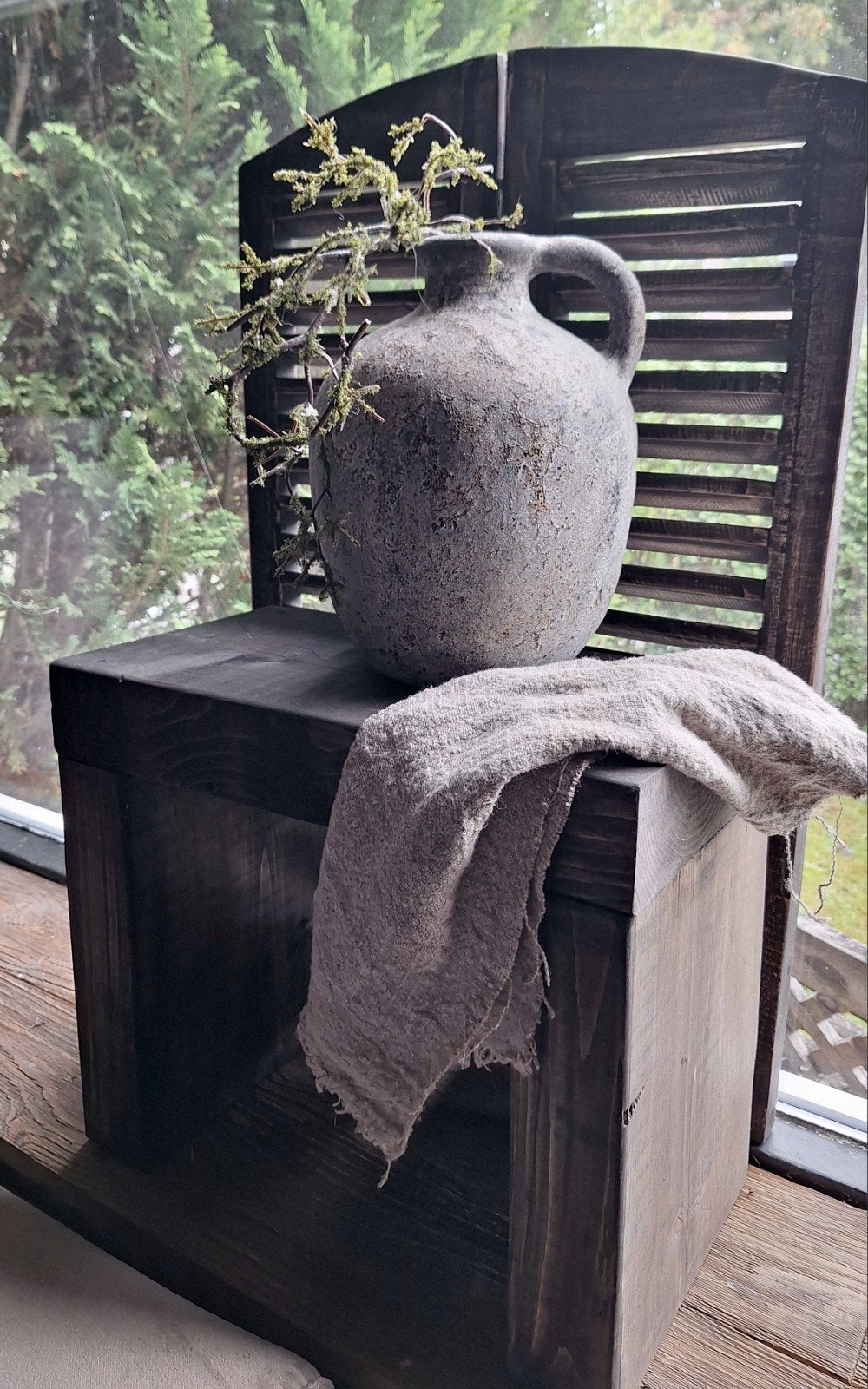 Stoer sober krukje/tafeltje, Ophalen of Verzenden, Hout