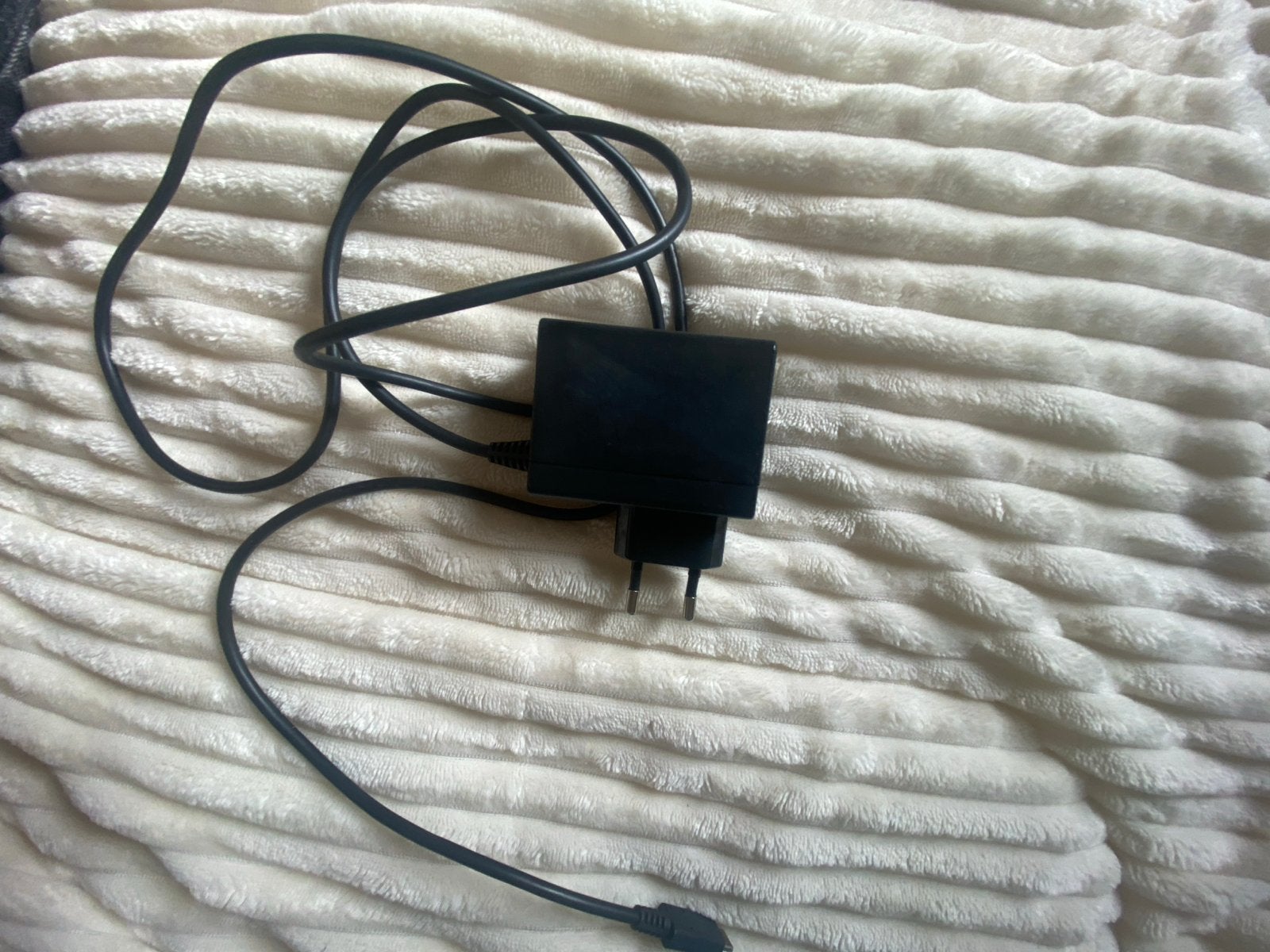 Nintendo switch Oplader/Voedingsadapter, Spelcomputers en Games, Ophalen, Zo goed als nieuw, Zonder controller, Switch Original