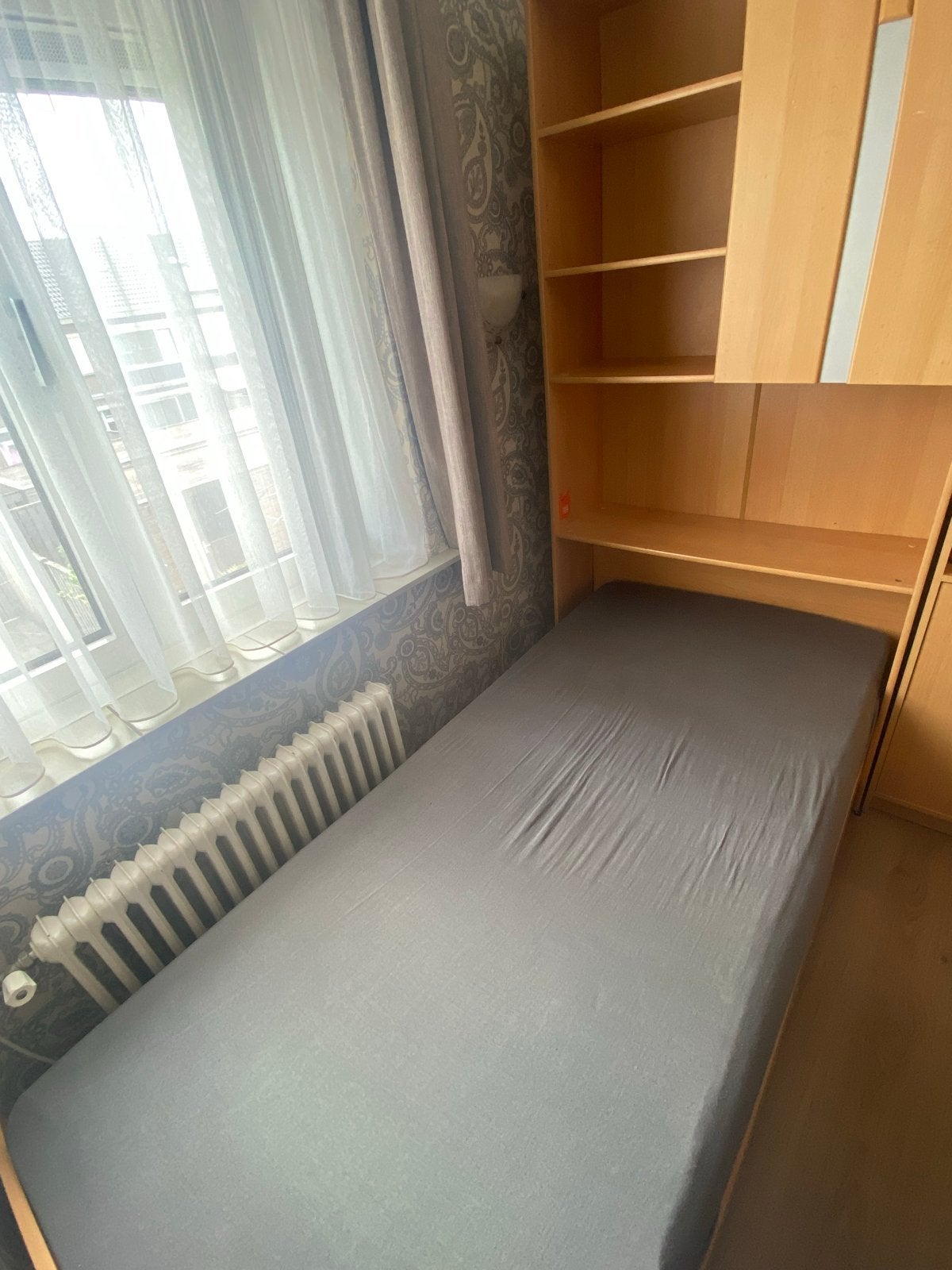 Bed met opbergruimte, smalle kast en zwart bureau, Huis en Inrichting, Slaapkamer | Bedden, Ophalen, 90 cm, Eenpersoons, Zwart