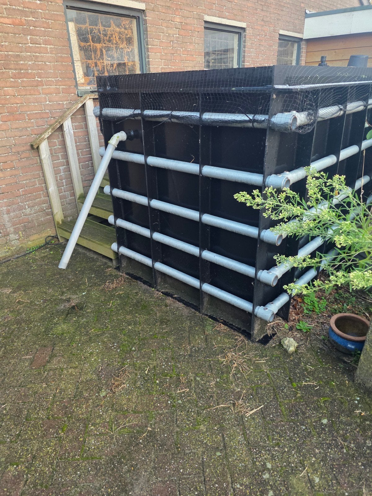 te koop wegens stoppen hobby complete koi vijver incl filter, Tuin en Terras, Ophalen, Zo goed als nieuw