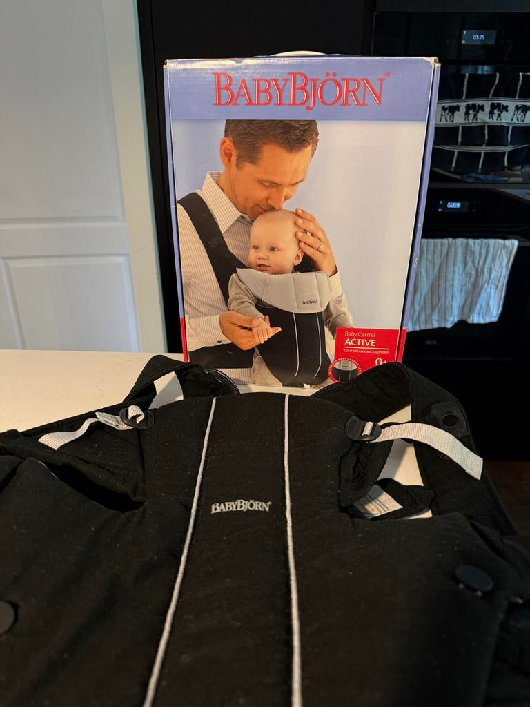 BabyBjörn Draagzak Active Zwart, Ophalen, Gebruikt, Buik of Rug, Baby Björn