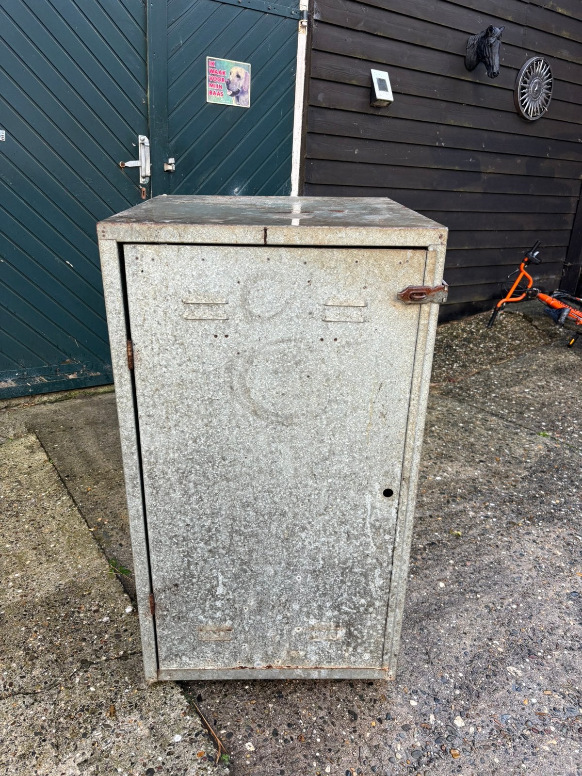 Zadelkast, Dieren en Toebehoren, Ophalen, Gebruikt