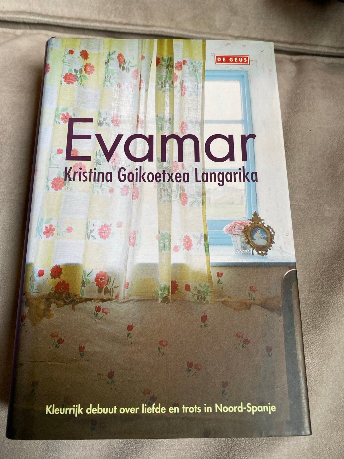 Evamar - Kristina Goikoetxea Langarika, Ophalen of Verzenden, Zo goed als nieuw, Europa overig