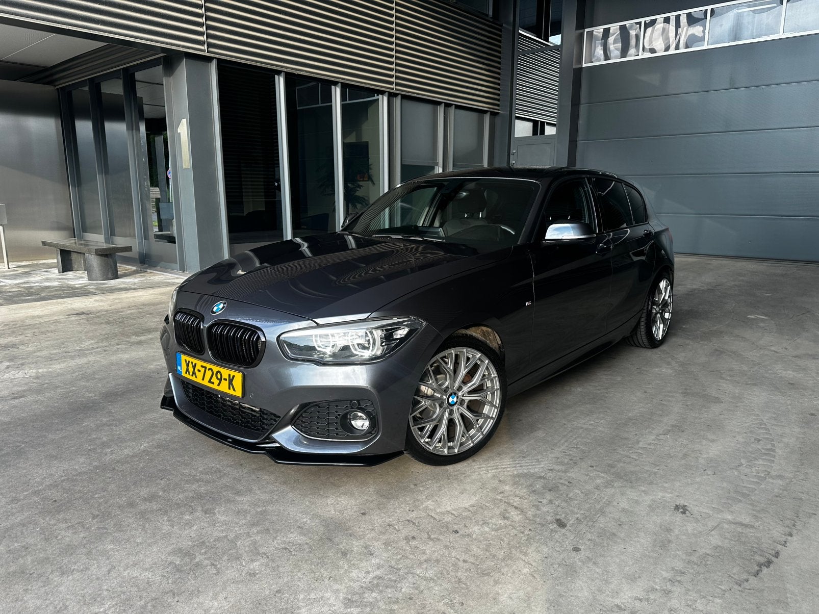 BMW 1-Serie 116i M-Pakket 2019 Dealer onderhouden, 1-Serie, 1280 kg, 1200 kg, 3 cilinders