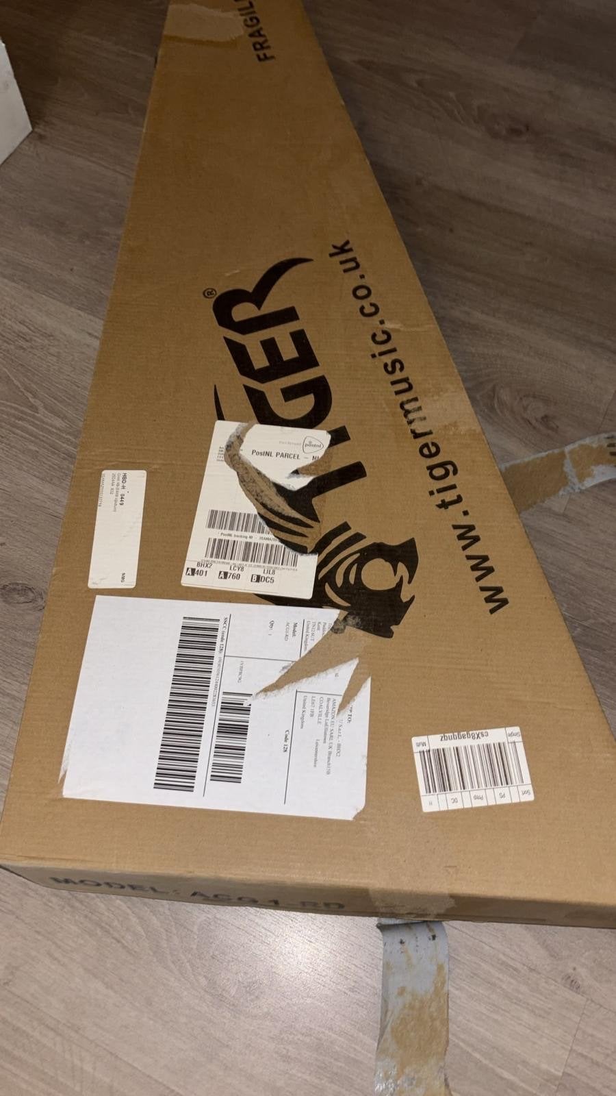 Tiger akoestische gitaar - Zo goed als nieuw, Ophalen of Verzenden, Zo goed als nieuw, Western- of Steelstringgitaar