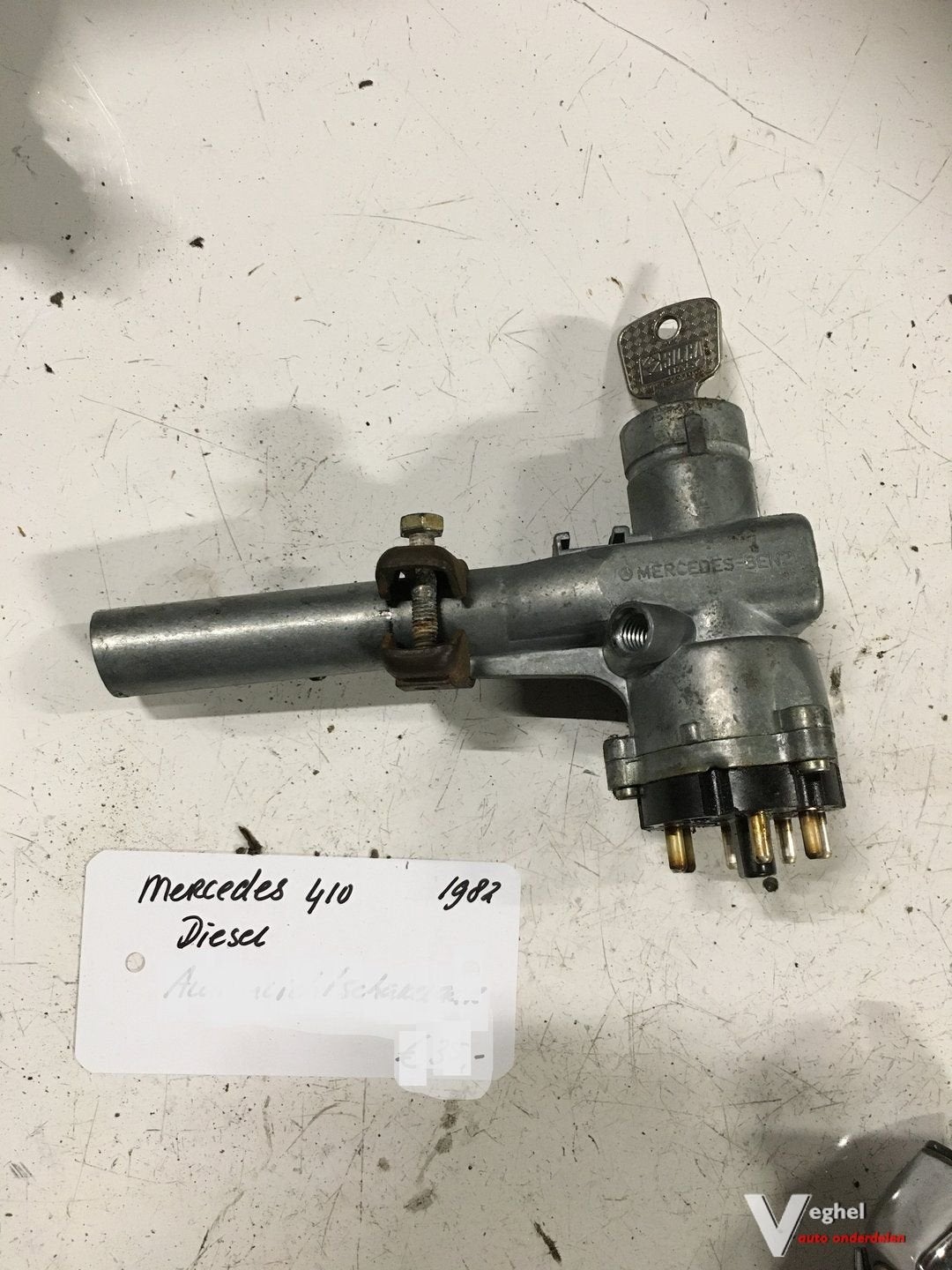 Mercedes 410 1982 Contactslot met sleutel