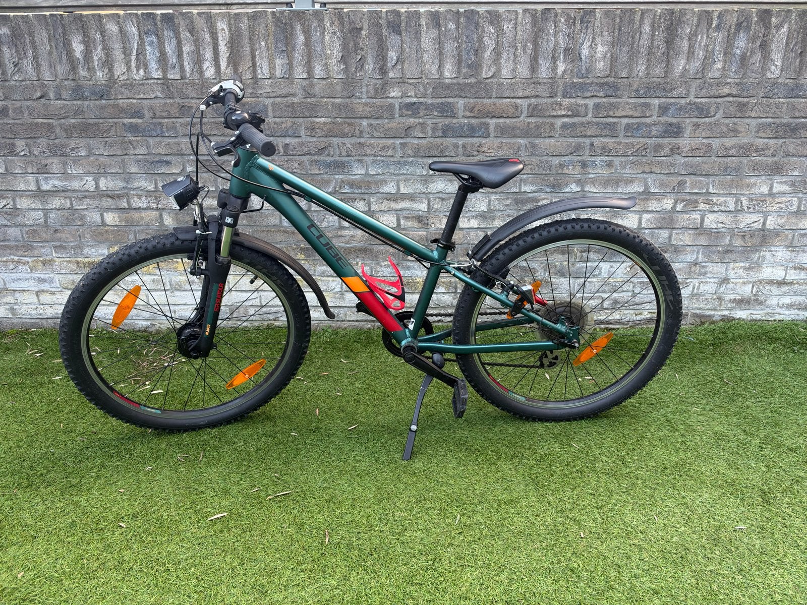 Cube Acid 240 Kinderfiets, Ophalen, Zo goed als nieuw, Velgrem, 20 inch of meer