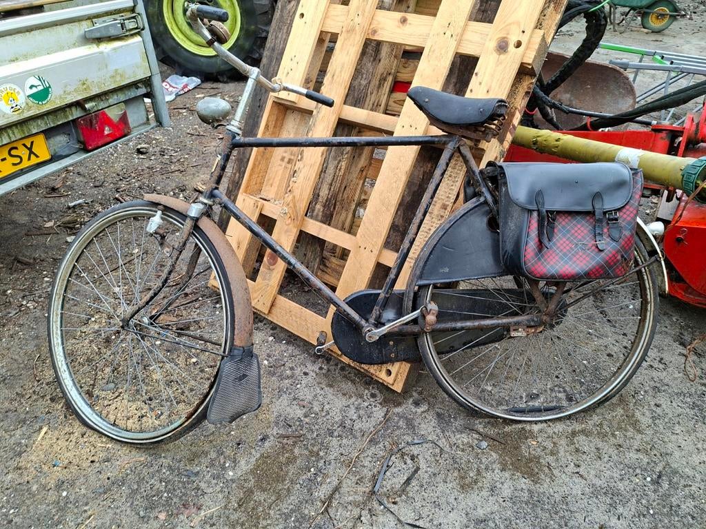 Antieke Juncker fiets - Meer dan 70 jaar oud opknapper, Ophalen of Verzenden, Juncker, Jaren '20 of ouder